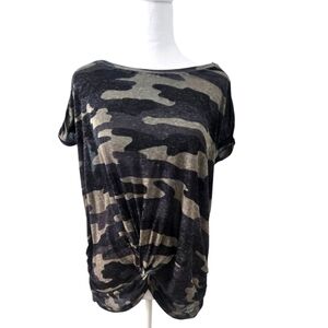 Lucky Brand Los Angeles camo short sleeve knot front scoop neck size large